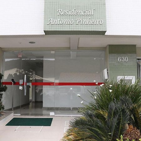 Res. Antonio Pinheiro. Apartamento Com 2 Dormitorios. บอมบินญัส ภายนอก รูปภาพ
