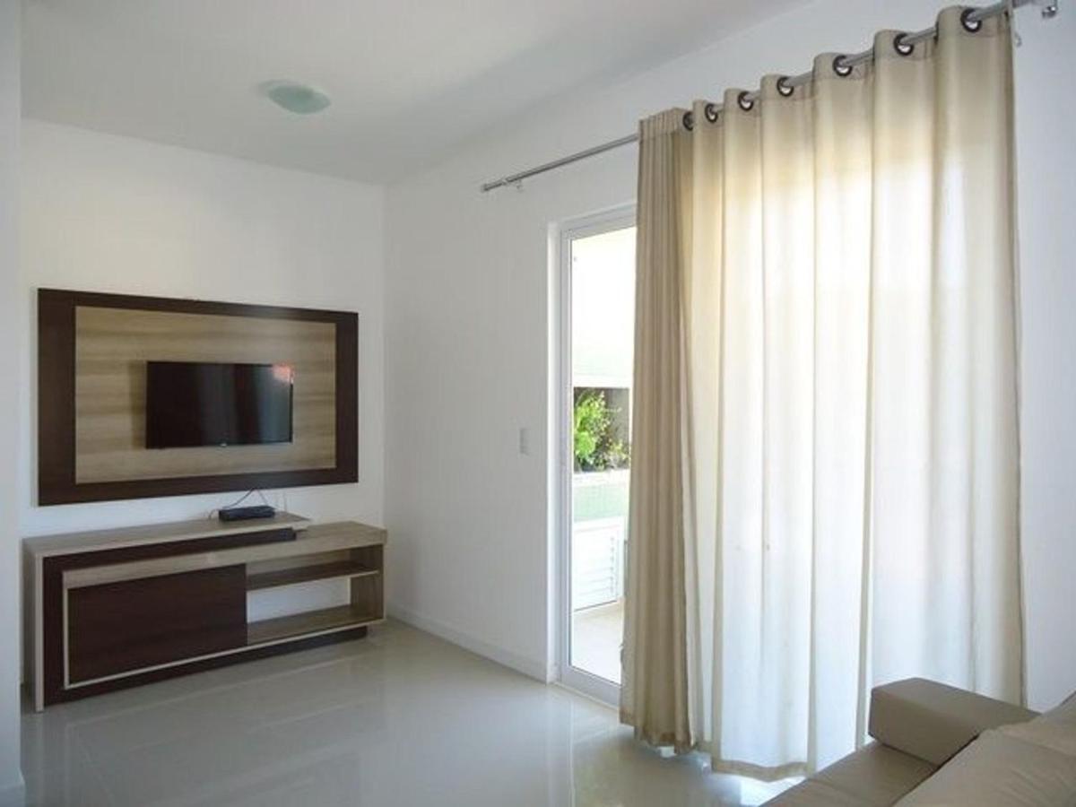 Res. Antonio Pinheiro. Apartamento Com 2 Dormitorios. บอมบินญัส ภายนอก รูปภาพ